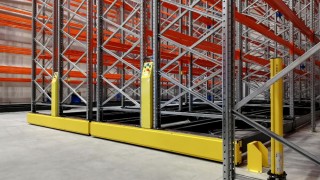 Mobile bases of the Mobile Racking System from STAMH Group