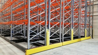 Mobile bases of the Mobile Racking System