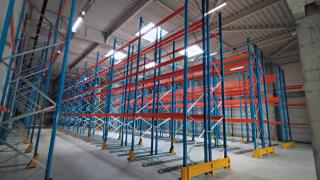 Conventional Storage System for pallets - racks for pallets