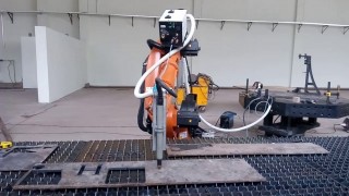 Implementacija industrijskih robota