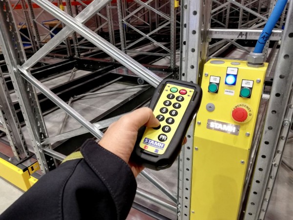 Remote control of the Mobile Racking System for pallets