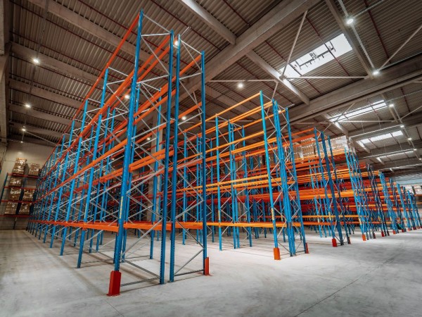 Conventional Racking Systems for pallets