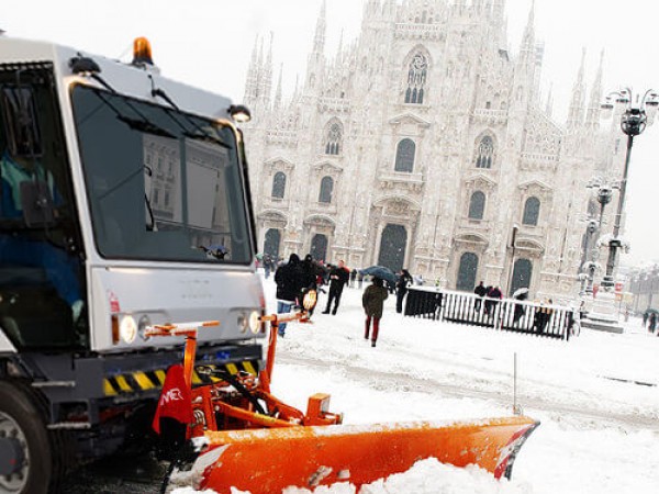 Diesel road sweeper DULEVO 3000 9