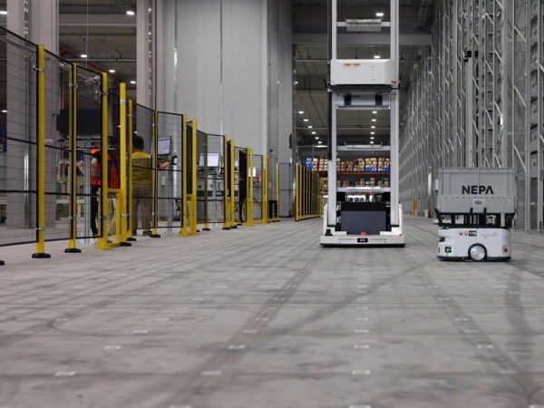 AMR and ACR in the Automated Hai Pick System 3