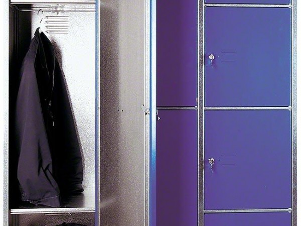 Lockers 8