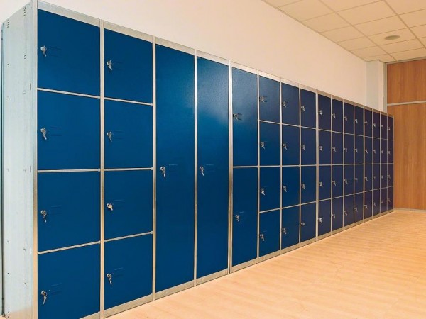 Lockers 3