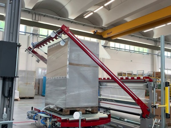 Automatic stretch wrapping machine PKG DISCOVERY-A 2